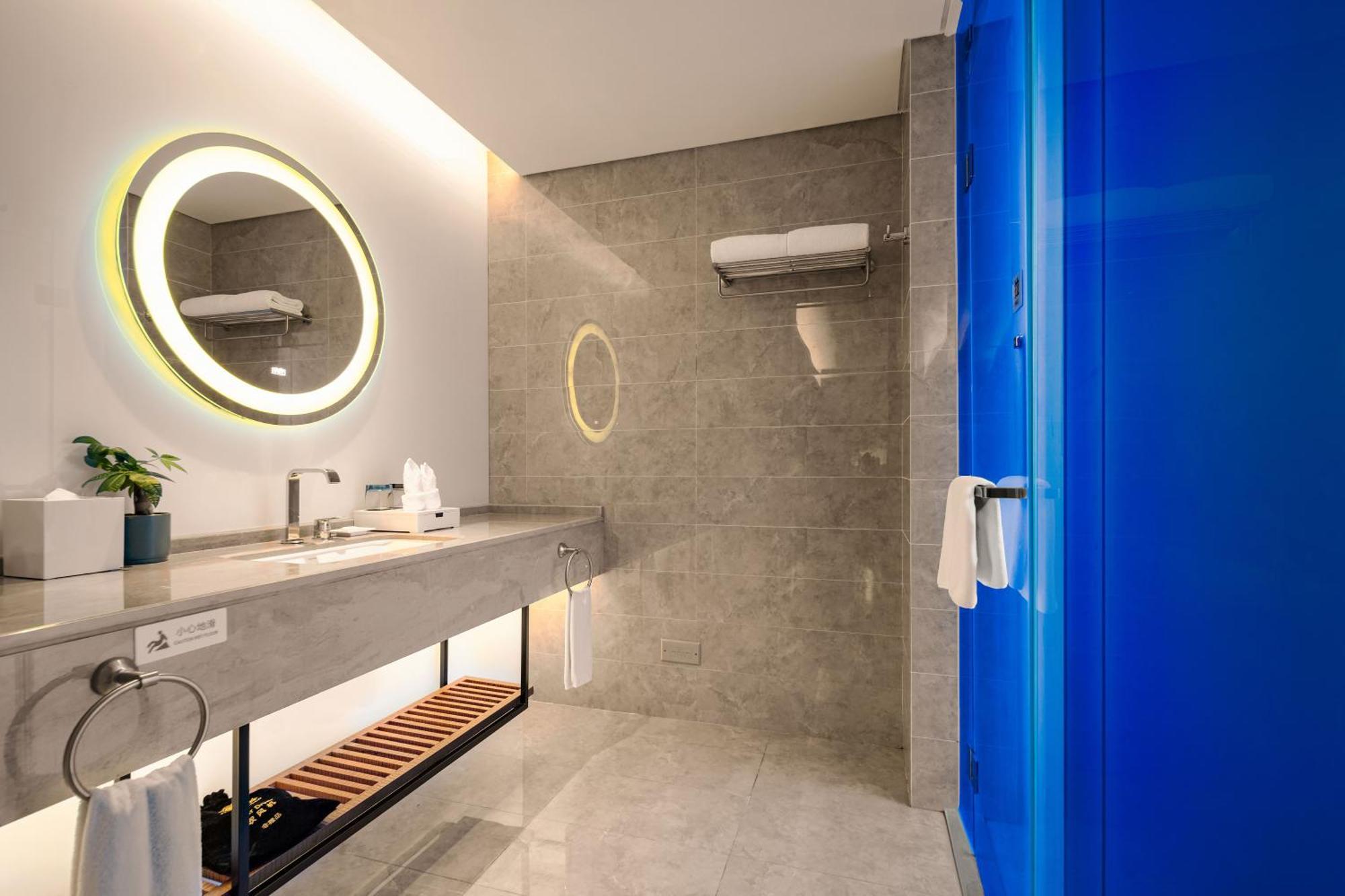 Hisilk Artwork Center Fliport Coso Hotel Xiamen Bagian luar foto